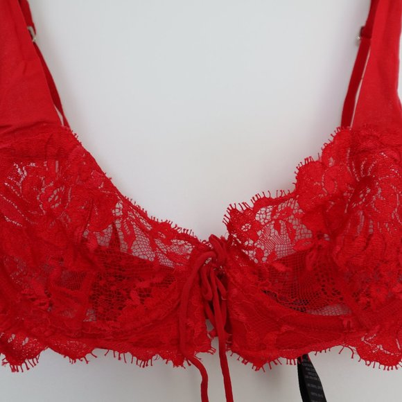 La Perla Red Lace Rose Bra - Picture 3 of 7